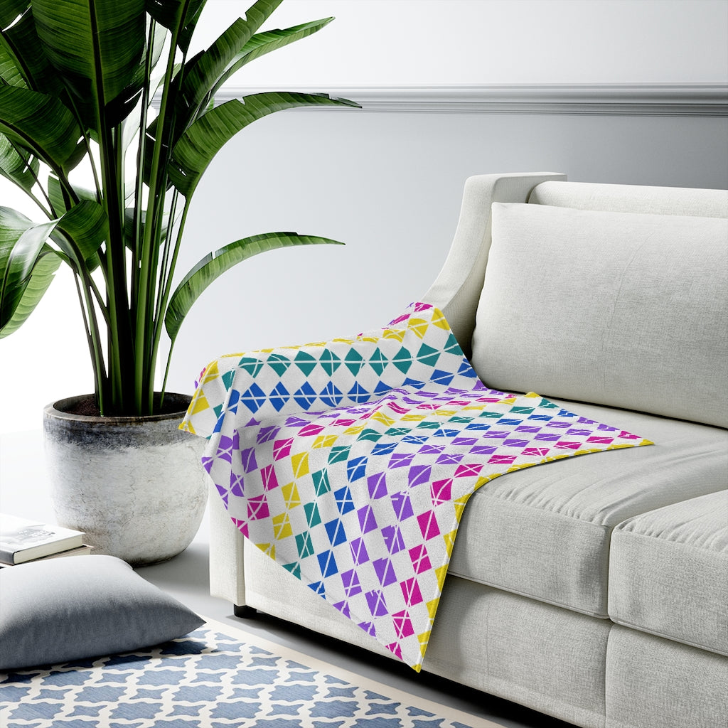 Rainbow Diamond Geo Printed Velveteen Plush Blanket